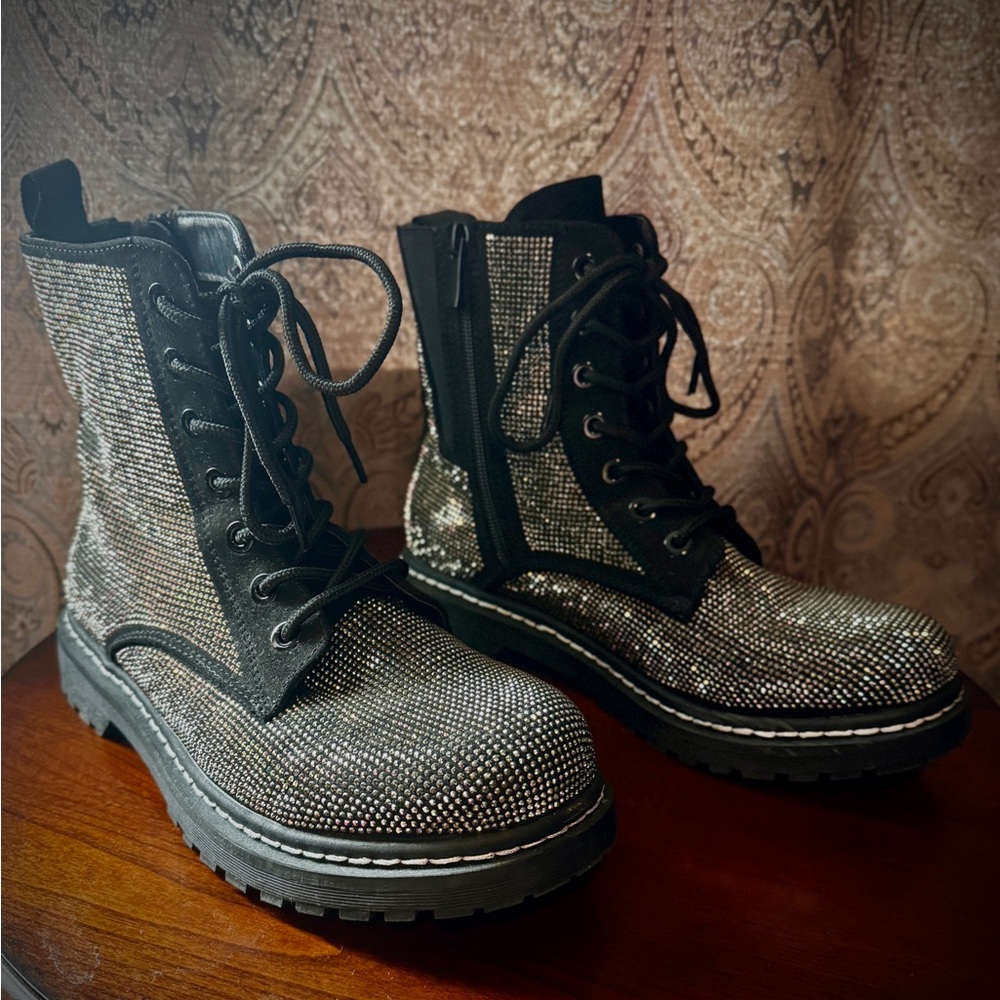 Torrid Betsey Rhinestone Combat Bootie Boots 8WW